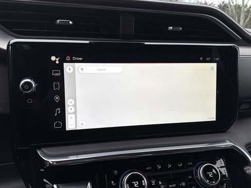 Used 2024 GMC Sierra 1500 Denali image 6