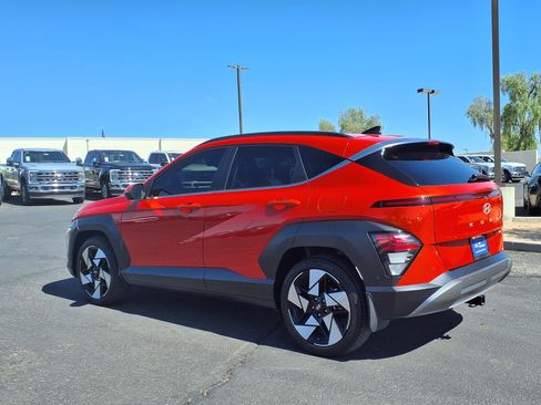 Used 2024 Hyundai Kona Limited FWD image 4