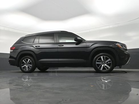 Used 2021 Volkswagen Atlas SE FWD image 30