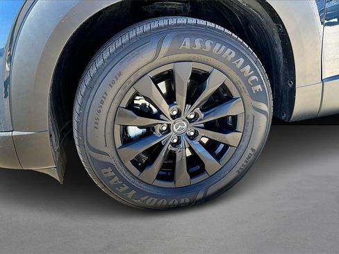 Used 2025 MAZDA CX-50 AWD 2.5 S w/ Premium Package image 8