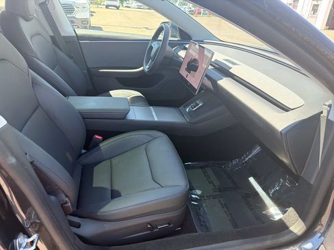 Used 2025 Tesla Model 3 RWD image 15