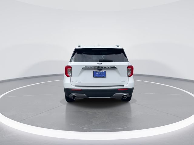 Certified 2022 Ford Explorer Limited w/ Equipment Group 301A RWD image 6