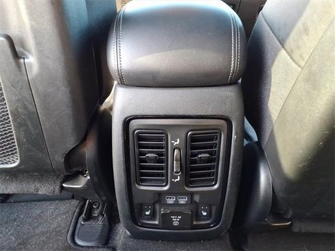 Used 2022 Dodge Durango Citadel image 29