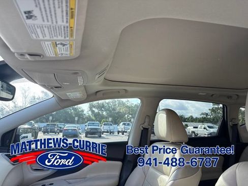 Used 2021 Nissan Murano Platinum w/ Cargo Package FWD image 11