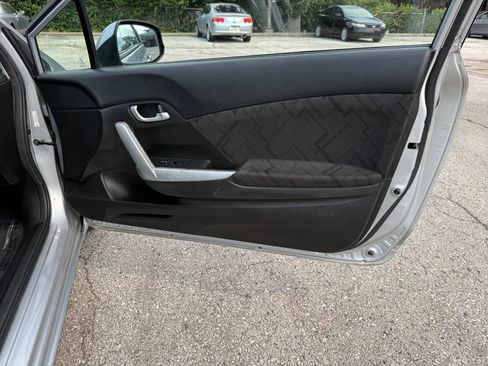 Used 2013 Honda Civic LX image 39