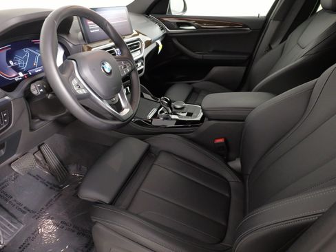 Used 2025 BMW X4 xDrive30i AWD/4WD image 29