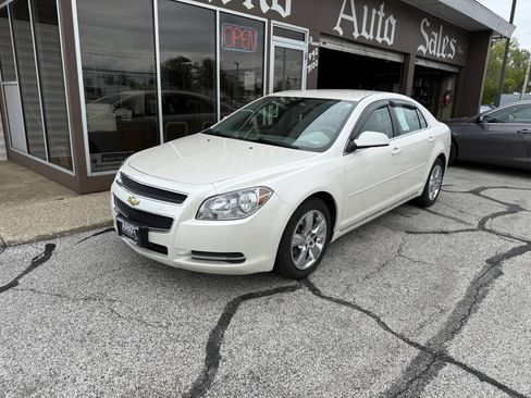 Used 2011 Chevrolet Malibu LT w/ White Diamond Premium Package FWD image 2