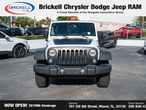 Used 2017 Jeep Wrangler Unlimited Sport image 2