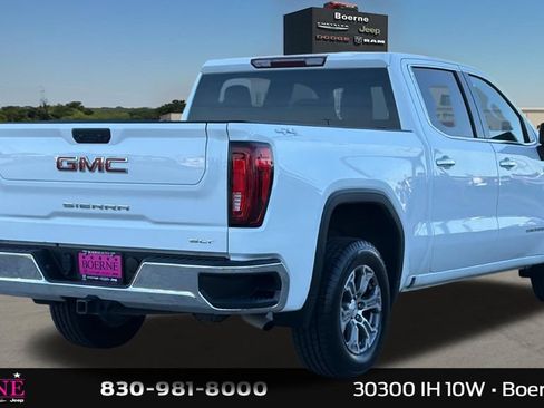 Used 2025 GMC Sierra 1500 SLT AWD/4WD image 3