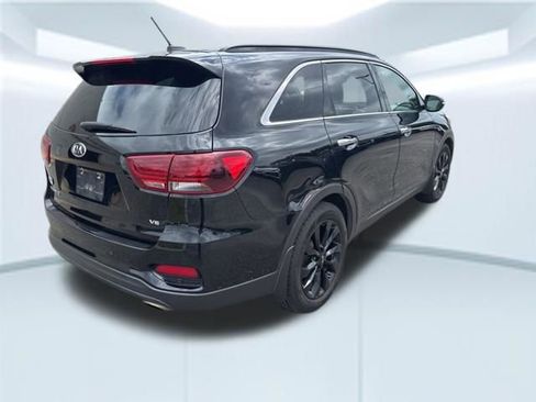 Used 2020 Kia Sorento S FWD image 7