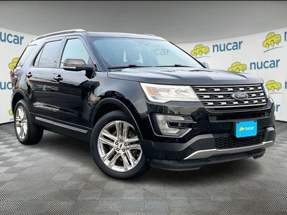 Used 2017 Ford Explorer XLT w/ Equipment Group 202A