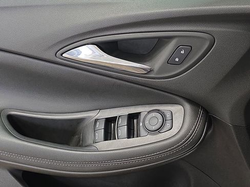 Certified 2023 Buick Encore GX Preferred FWD image 27