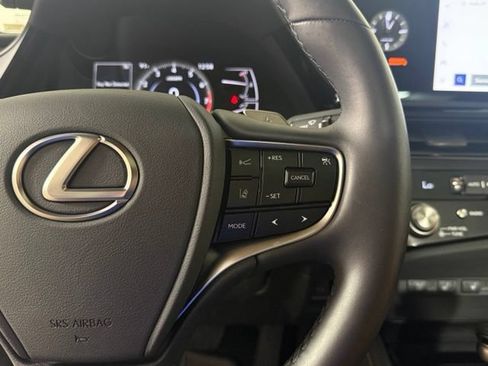 Used 2025 Lexus ES 350 w/ Premium Package FWD image 27