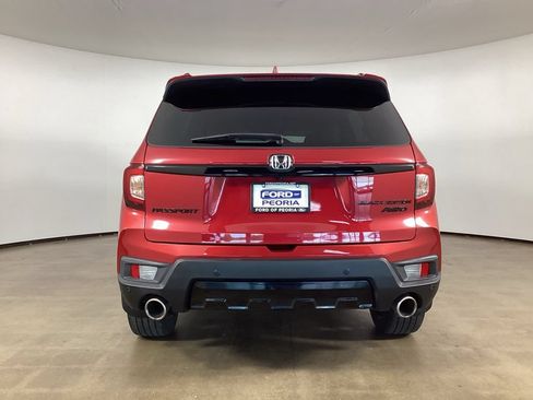 Used 2024 Honda Passport Black Edition image 8