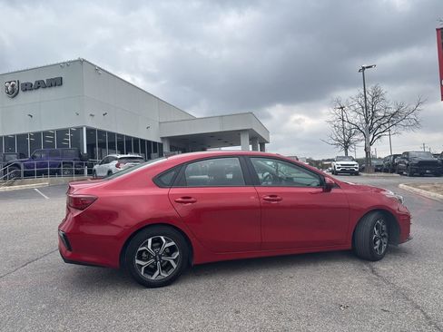 Used 2019 Kia Forte LXS image 33
