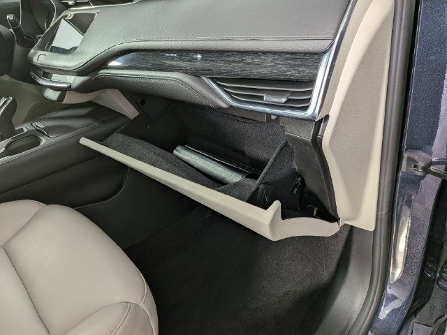 Certified 2023 Cadillac XT4 Premium Luxury w/ Cold Weather Package AWD/4WD image 32