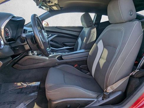 Used 2017 Chevrolet Camaro LT w/ RS Package image 16
