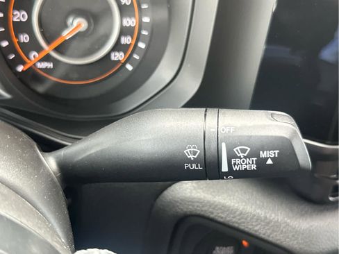 New 2025 Jeep Gladiator Sport image 37