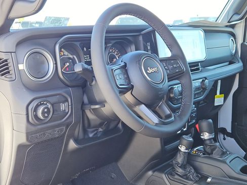 New 2026 Jeep Gladiator Sport image 10