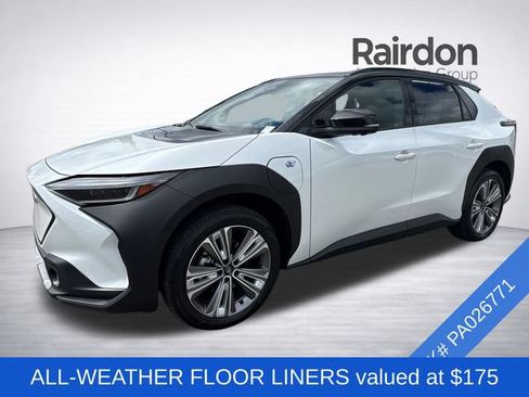 Used 2023 Subaru Solterra AWD image 3