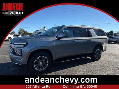 New 2026 Chevrolet Suburban LT w/ Comfort Package