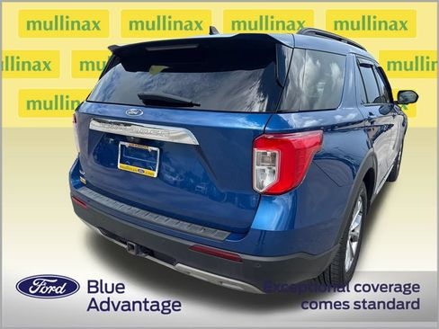 Used 2023 Ford Explorer XLT w/ Equipment Group 202A RWD image 4