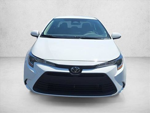 Certified 2026 Toyota Corolla LE FWD image 2