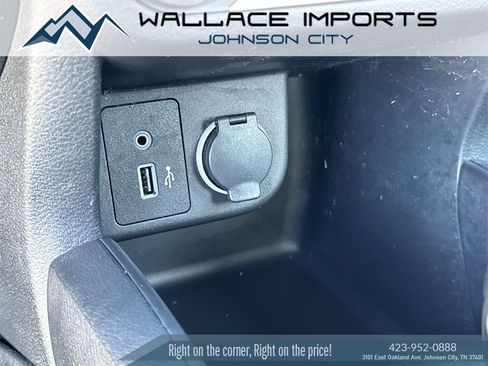 Used 2023 Nissan Kicks S image 26