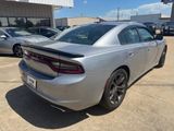 Used 2018 Dodge Charger SXT w/ Blacktop Package image 5