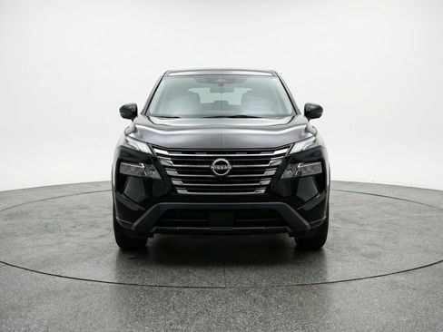 Used 2025 Nissan Rogue SV FWD image 2