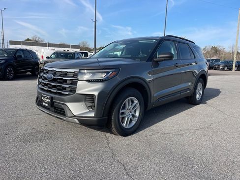 New 2026 Ford Explorer Active image 1