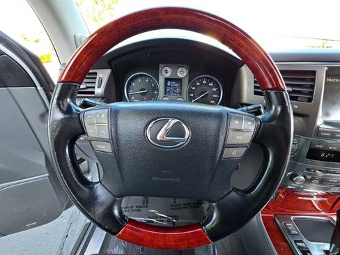 Used 2009 Lexus LX 570 4WD image 57