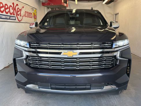 Used 2024 Chevrolet Tahoe Premier image 3
