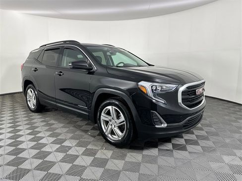Used 2020 GMC Terrain SLE w/ Driver Convenience Package image 12