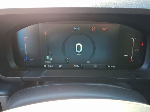 Used 2025 Ford Maverick XL w/ Equipment Group 102A image 16