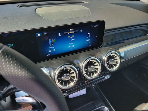 New 2026 Mercedes-Benz GLB 35 AMG 4MATIC image 26