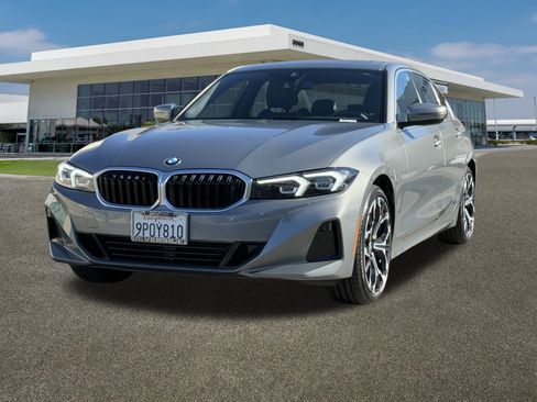 Used 2025 BMW 330i Sedan w/ Convenience Package image 4