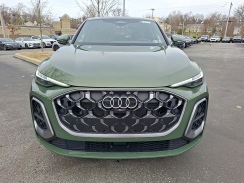Certified 2025 Audi Q5 Premium Plus w/ Premium Plus image 2