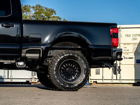 New 2026 Ford F250 Lariat w/ FX4 Off-Road Package AWD/4WD image 16