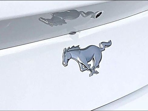 Used 2025 Ford Mustang Coupe RWD image 10
