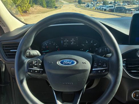 Used 2020 Ford Escape SE image 27