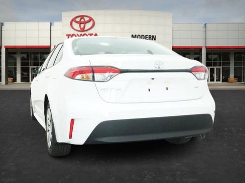 New 2026 Toyota Corolla LE image 16