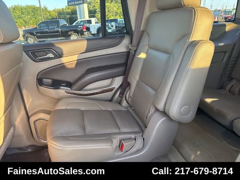 Used 2019 Chevrolet Tahoe LT image 47