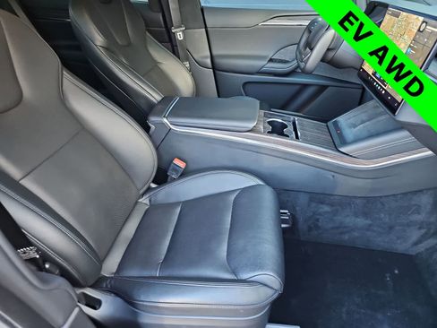 Used 2023 Tesla Model X AWD/4WD image 18