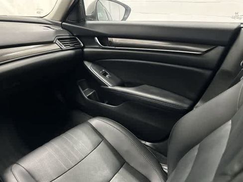 Used 2022 Honda Accord Sport Special Edition image 13