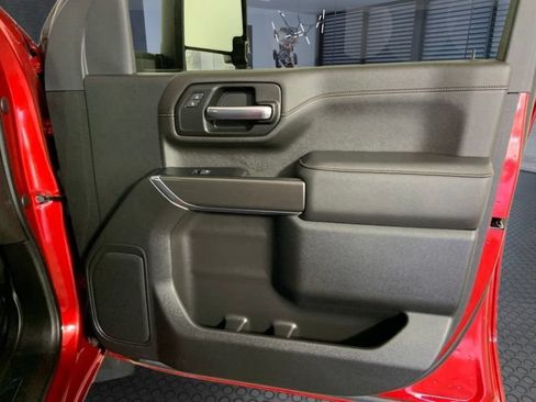 Used 2022 GMC Sierra 2500 AT4 AWD/4WD image 13