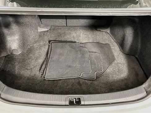 Certified 2025 Toyota Corolla SE FWD image 25
