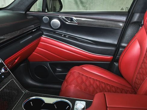 Used 2025 Genesis GV80 3.5T e-SC image 54