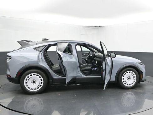 New 2025 Ford Mustang Mach-E GT image 60