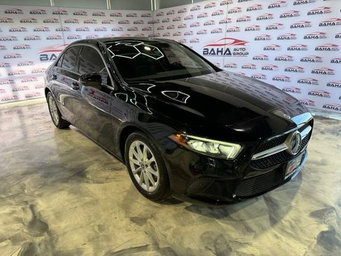 Used 2021 Mercedes-Benz A 220 4MATIC w/ Premium Package image 5